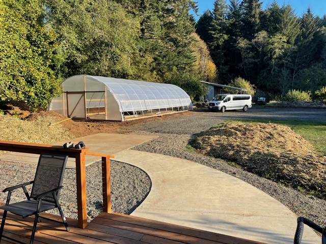 24' greenhouse